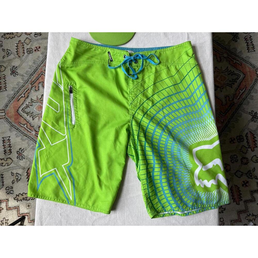 Vintage Fox Racing Board Shorts Size 36 & Vintage Fox/Monster SnapBack Hat - Picture 4 of 9